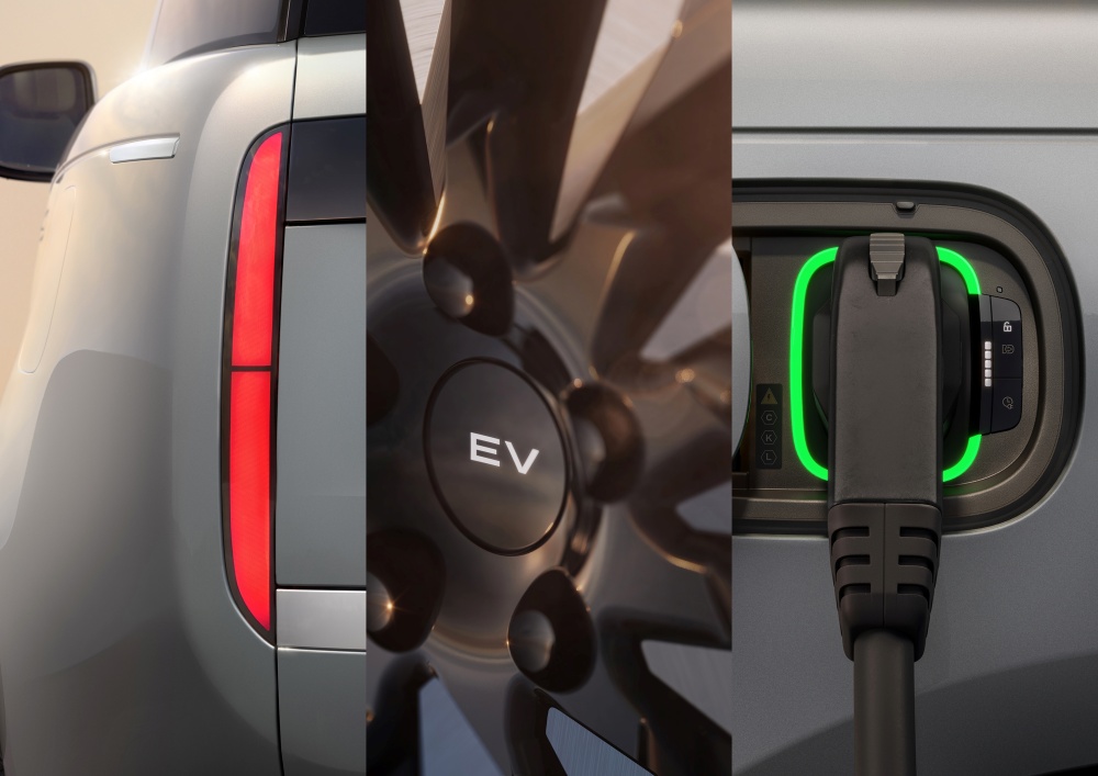 「RANGE ROVER」初となるEVモデル「RANGE ROVER ELECTRIC」が登場し新時代の幕開けへ ティーザー画像と動画を公開