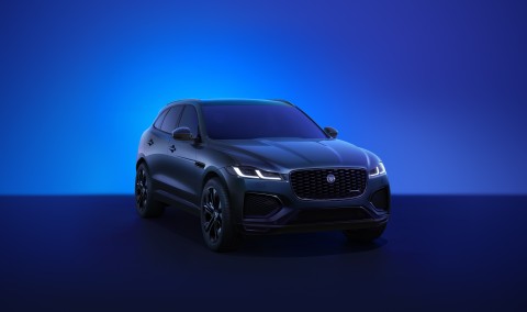 001_JAGUAR_F-PACE_R-DYNAMIC_CURATED_FOR_JAPAN.jpg