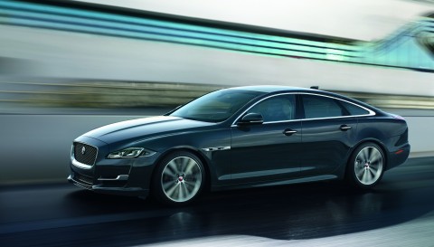 Jaguar_XJ SPORT&LUXURY_01.jpg