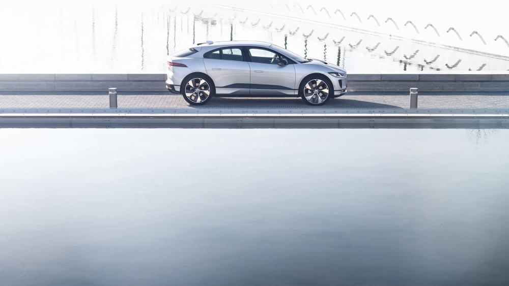 ジャガー・ランドローバー、「COP26」とパートナーシップを締結 各国のリーダーの移動用として「I-PACE」を提供