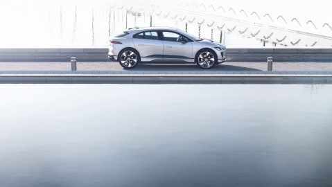 I-PACE 22MY_HSE_exterior_5.jpg