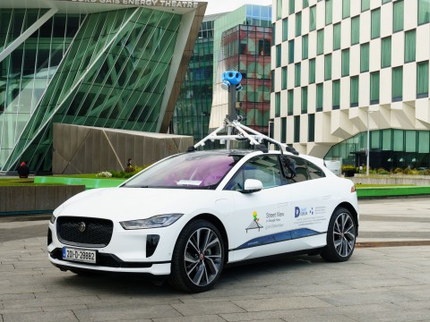 Jaguar I-PACE x Google Street 1.jpg