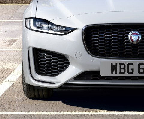 XE 21MY_exterior_04.jpg