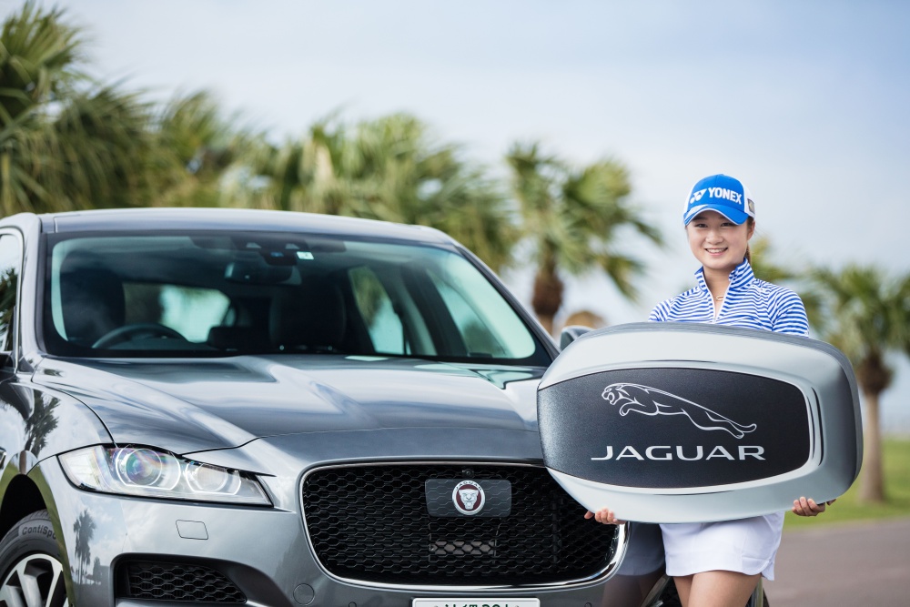 ジャガーの新ブランド・アンバサダーに女子プロゴルファーの森田遥選手が就任~新型「E-PACE」を提供し、2018年度の日本女子ツアーをサポート~