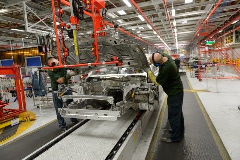 JLR_Castle Bromwich Electrification_04.jpg