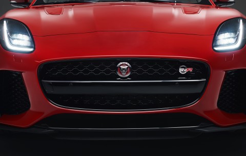 Jaguar_F-TYPE_18MY_SVR Convertible_04.jpg