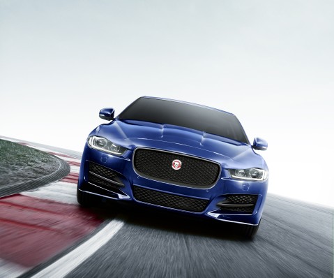 ジャガー、スポーツ・サルーン・モデル「XE」の特別仕様車 「XE KEI