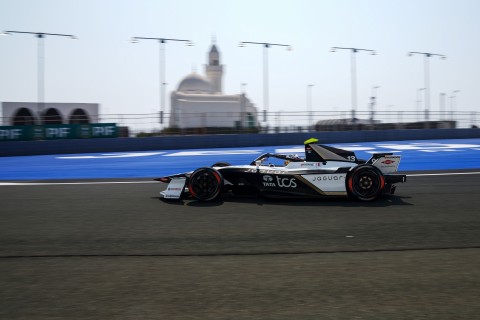 021_JAGUAR_TCS_RACING_JEDDAH_E-Prix_R5