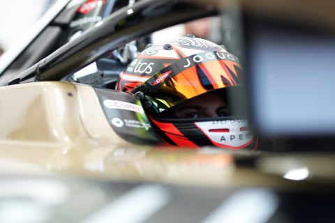 002_JAGUAR_TCS_RACING_SaoPaulo_E-Prix_R1_MitchEvans