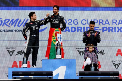 002_JAGUAR_TCS_RACING_MADRID_E-Prix_R6_AntonioFelixdaCosta_MitchEvans