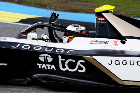 012_JAGUAR_TCS_RACING_MADRID_E-Prix_R6_AntonioFelixdaCosta