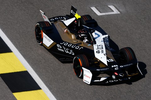 013_JAGUAR_TCS_RACING_MADRID_ROOKIE TEST_BryceAron