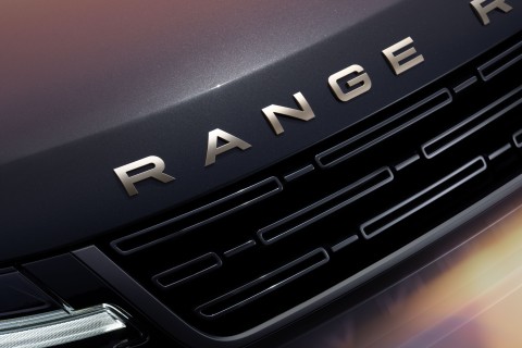 020_RANGE_ROVER_EVOQUE_HOXTON_EDITION
