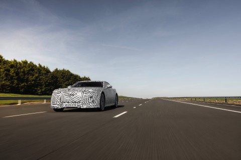 003_JAGUAR_ LUXURY_GT