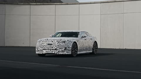 001_JAGUAR_ LUXURY_GT _DESIGN_GARDEN