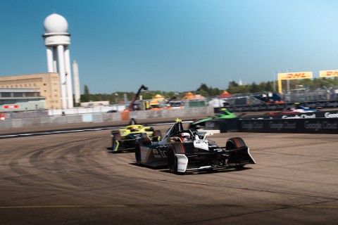 001_JAGUAR_ TCS_RACING_BERLIN_S12