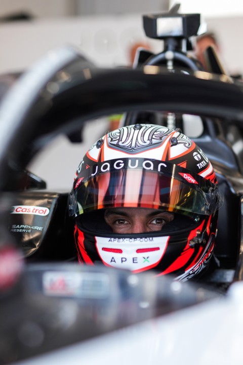 008_JAGUAR_TCS_RACING_SANYA_E-Prix_R11