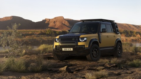 014_DEFENDER_TROPHY_EDITION_2027