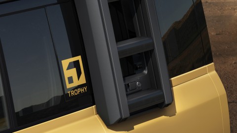 024_DEFENDER_TROPHY_EDITION_2027