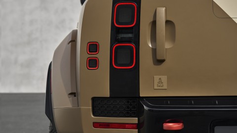 003_DEFENDER_DAKAR_REVEAL