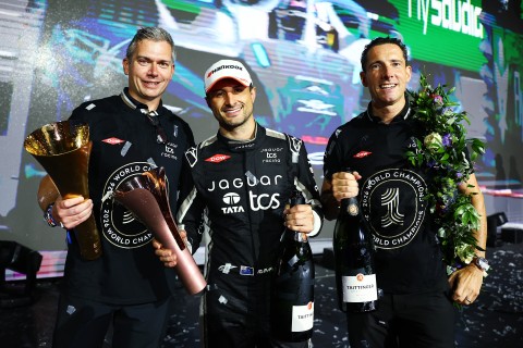 005_JAGUAR_TCS_RACING_LONDON_MITCHEVANS_IANJAMES