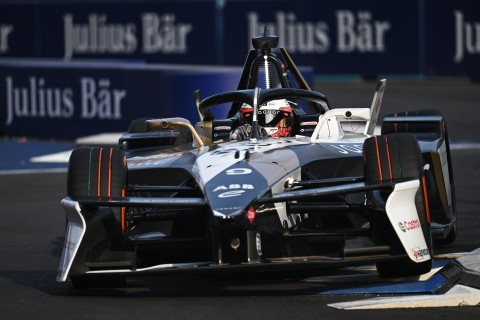 027_JAGUAR_TCS_RACING_LONDON_MITCHEVANS