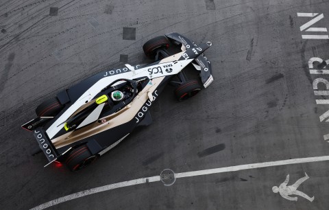 017_JAGUAR_TCS_RACING_LONDON_ANTONIOFELIXDACOSTA