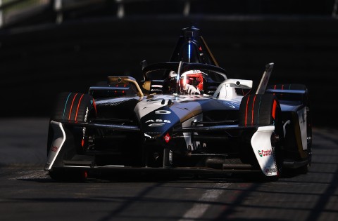 028_JAGUAR_TCS_RACING_LONDON_MITCHEVANS