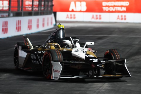 019_JAGUAR_TCS_RACING_LONDON_ANTONIOFELIXDACOSTA