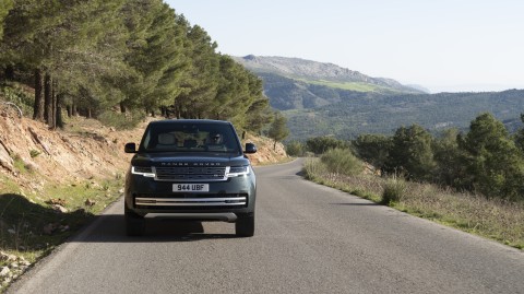 011_RANGE_ROVER_ELECTRIC
