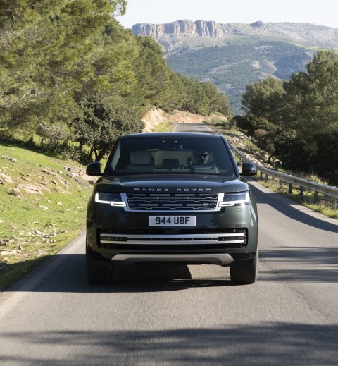 014_RANGE_ROVER_ELECTRIC
