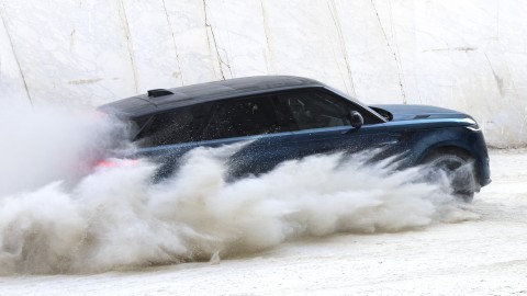RANGE_ROVER_SPORT_ELECTRIC (13)