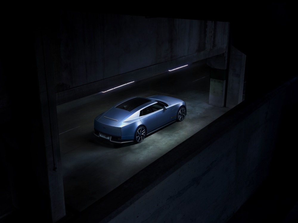 新生JAGUAR初の市販車モデル「Type 01」をニューヨークでワールドプレミア 新時代の幕開け、新たな歴史を刻む