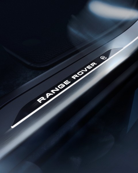 007_RANGE_ROVER_SPORT_SV_BESPOKE_IRIDESCENCE_EDITION_INTERIOR